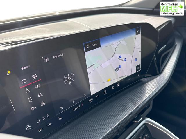 Audi / Q5 / Silber / / / AHK+NAVI+LED+SHZ+PDC