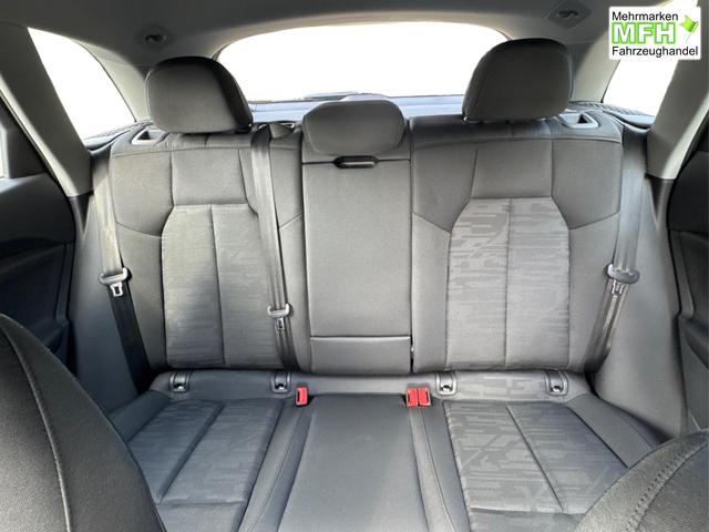 Audi / Q5 / Silber / / / AHK+NAVI+LED+SHZ+PDC