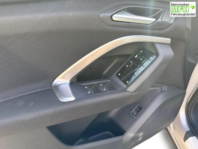 Audi / Q5 / Silber / / / AHK+NAVI+LED+SHZ+PDC