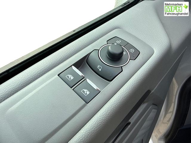 Volkswagen / T7 Caravelle / / / / KR AHK+MATRIX+NAVI+SOUND+ACC+SHZ+KAMERA+PDC