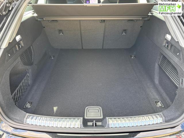 Audi / A5 Avant / / / / *SOFORT* AHK+KAMERA+EL. HECKKL.+NAVI+SHZ+17 LM