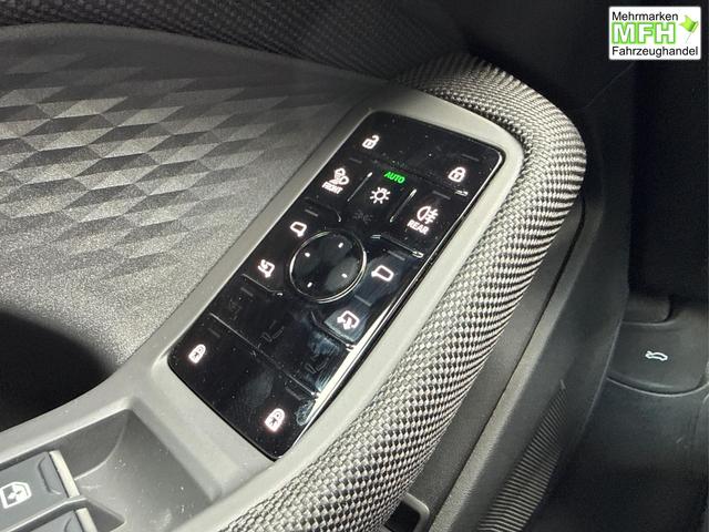 Audi / A5 Avant / / / / *SOFORT* AHK+KAMERA+EL. HECKKL.+NAVI+SHZ+17 LM