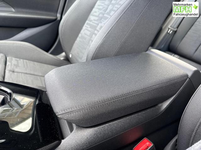 Audi / A5 Avant / / / / *SOFORT* AHK+KAMERA+EL. HECKKL.+NAVI+SHZ+17 LM