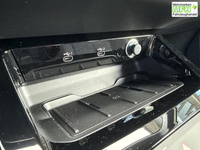 Audi / A5 Avant / / / / *SOFORT* AHK+KAMERA+EL. HECKKL.+NAVI+SHZ+17 LM