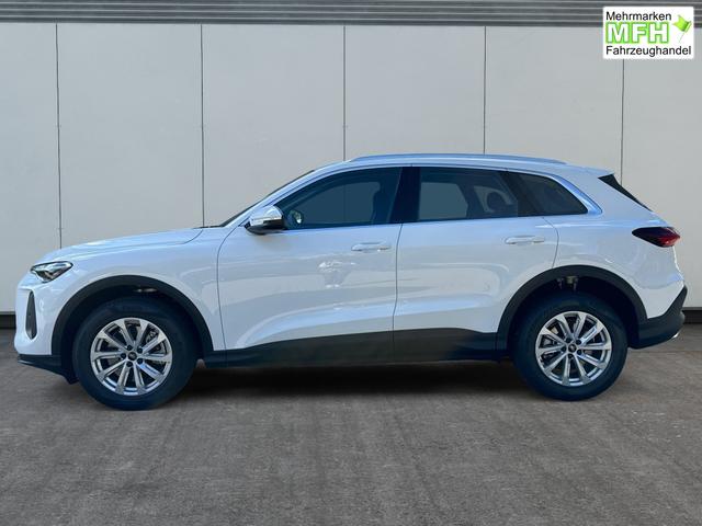 Audi / Q5 / Wei&szlig; / / / QUATTRO AHK+NAVI+LED+SHZ+PDC, Beispielbilder, ggf. teilweise mit Sonderausstattung