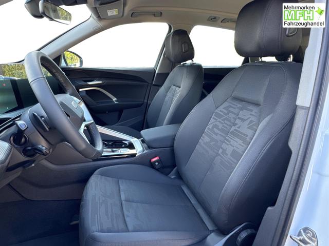 Audi / Q5 / Wei&szlig; / / / QUATTRO AHK+NAVI+LED+SHZ+PDC, Beispielbilder, ggf. teilweise mit Sonderausstattung