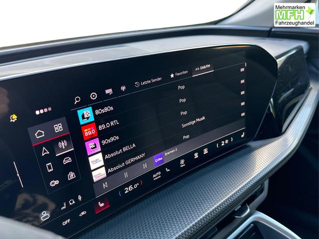 Audi / Q5 / Wei&szlig; / / / QUATTRO AHK+NAVI+LED+SHZ+PDC, Beispielbilder, ggf. teilweise mit Sonderausstattung