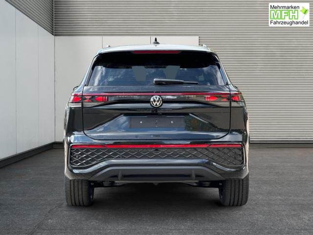 Volkswagen / Tayron / Schwarz / / / PANORMA+LED+AHK+EL. HECKKL.+PDC+20'' LM