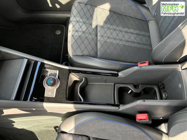 Volkswagen / Tayron / Schwarz / / / PANORMA+LED+AHK+EL. HECKKL.+PDC+20'' LM