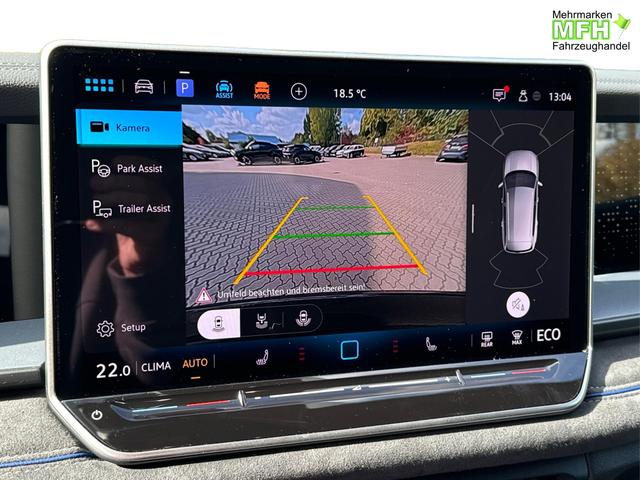 Volkswagen / Tayron / Schwarz / / / PANORMA+LED+AHK+EL. HECKKL.+PDC+20'' LM