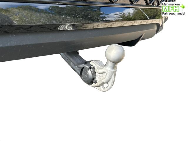 Volkswagen / Tayron / Schwarz / / / PANORMA+LED+AHK+EL. HECKKL.+PDC+20'' LM