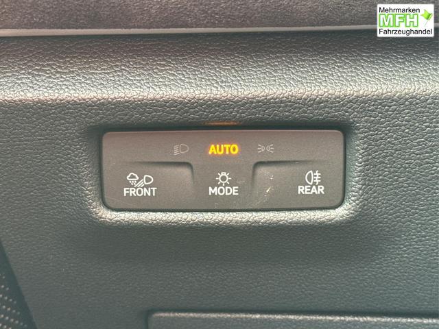 Volkswagen / Tayron / Schwarz / / / PANORMA+LED+AHK+EL. HECKKL.+PDC+20'' LM