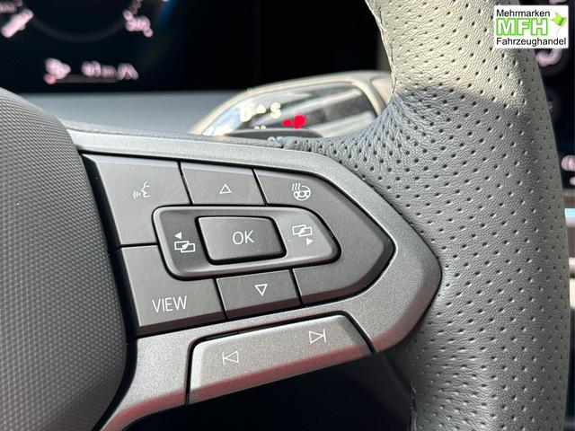 Volkswagen / Tayron / Schwarz / / / PANORMA+LED+AHK+EL. HECKKL.+PDC+20'' LM