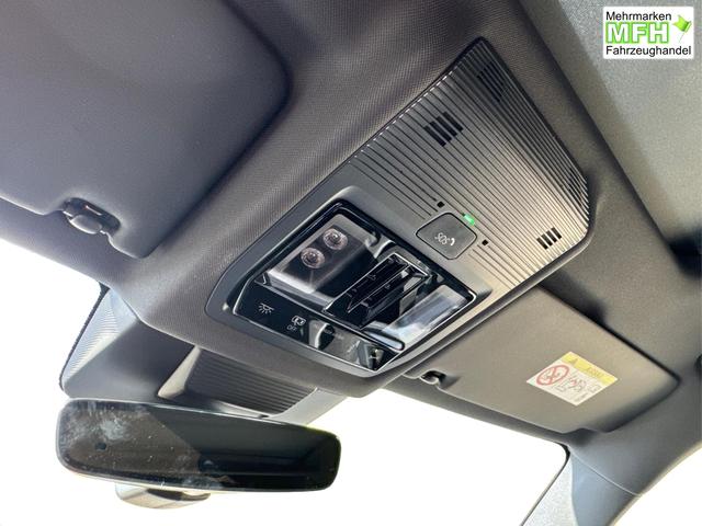 Volkswagen / Tayron / Schwarz / / / PANORMA+LED+AHK+EL. HECKKL.+PDC+20'' LM