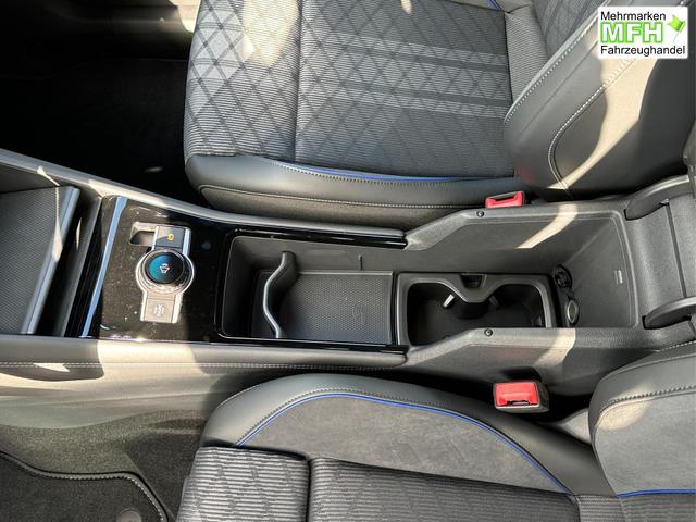 Volkswagen / Tayron / Grau / / / PANO+AHK+EL. HECKKL.+20'' LM+KAMERA+MASSAGE, Beispielbilder, ggf. teilweise mit Sonderausstattung