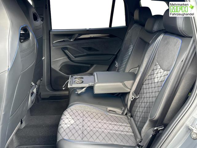 Volkswagen / Tayron / Grau / / / PANO+AHK+EL. HECKKL.+20'' LM+KAMERA+MASSAGE, Beispielbilder, ggf. teilweise mit Sonderausstattung