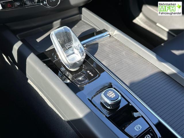 Volvo / XC60 / / / / T6 AWD AHK+360&deg;KAMERA+EL.HECKKL.+PDC+LED+SHZ+21ALU
