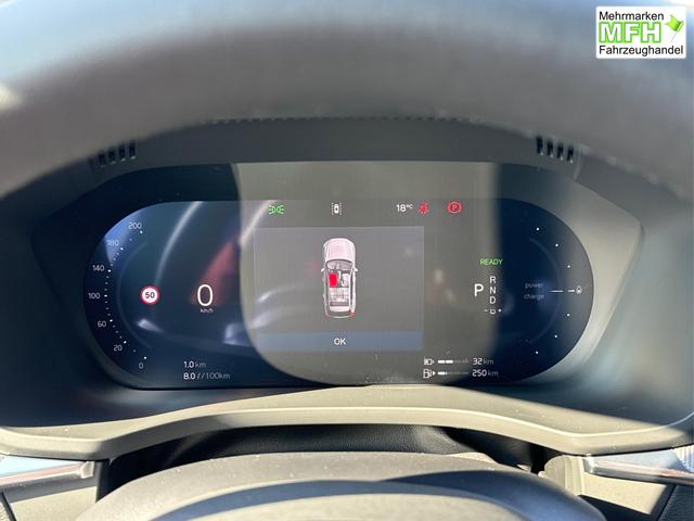 Volvo / XC60 / / / / T6 AWD AHK+360&deg;KAMERA+EL.HECKKL.+PDC+LED+SHZ+21ALU