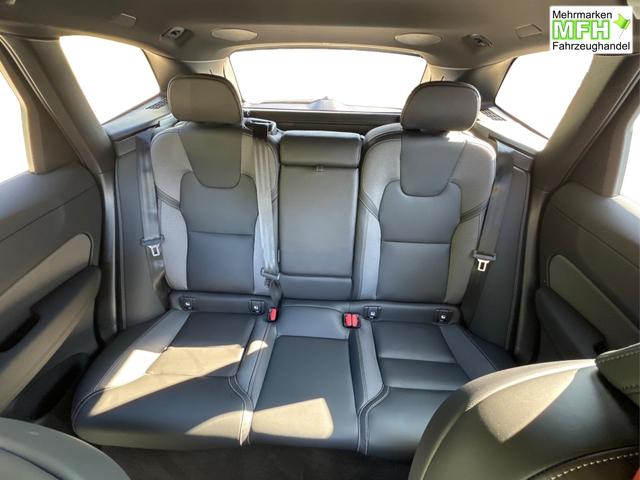 Volvo / XC60 / / / / T6 AWD AHK+360&deg;KAMERA+EL.HECKKL.+PDC+LED+SHZ+21ALU