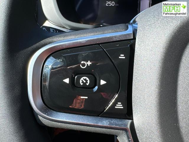 Volvo / XC60 / / / / T6 AWD AHK+360&deg;KAMERA+EL.HECKKL.+PDC+LED+SHZ+21ALU