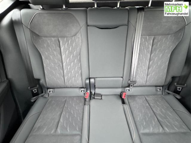 Cupra / Terramar / Schwarz / / / 4Drive PANO+NAVI+SENNHEISER+MATRIX+MEMORY+HUD+KAM+ACC+EL.HECKKL.