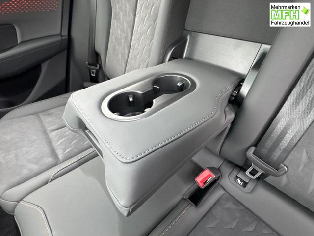 Cupra / Terramar / Schwarz / / / 4Drive PANO+NAVI+SENNHEISER+MATRIX+MEMORY+HUD+KAM+ACC+EL.HECKKL.