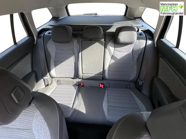 Skoda / Superb Combi / / / / AHK+NAVI+KAM+EL.HECKKL.+KESSY