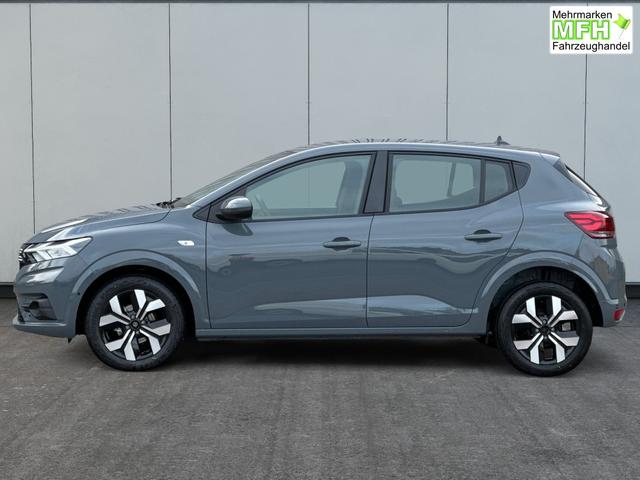 Dacia / Sandero / / / / KAMERA+SHZ+PDC+DAB+KLIMA