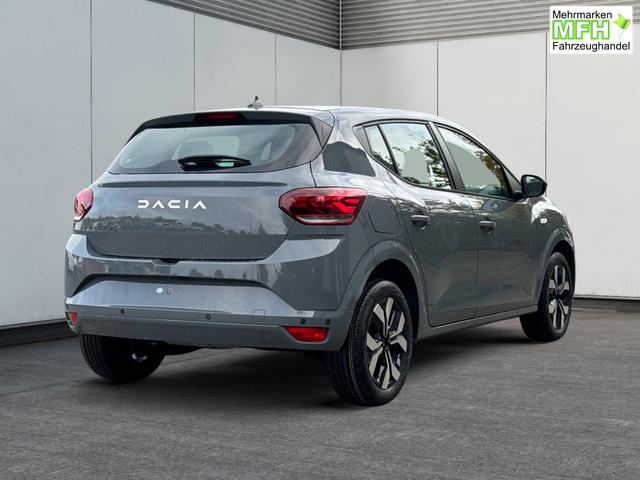 Dacia / Sandero / / / / KAMERA+SHZ+PDC+DAB+KLIMA