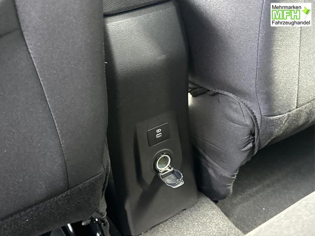 Dacia / Sandero / / / / KAMERA+SHZ+PDC+DAB+KLIMA