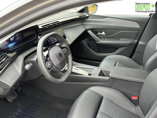 Peugeot / 308 / Grau / / / SHZ+KAMERA+NAVI+KEYLESS+ACC+17 LM