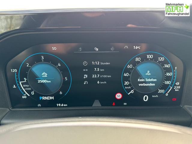 Volkswagen / T7 Caravelle / / / / KR 4x4+MATRIX-LED+NAVI.+ SHZ+KAMERA+ PDC