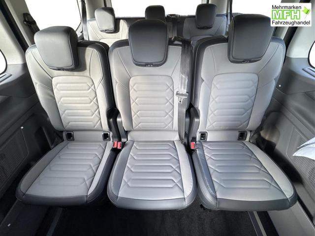 Volkswagen / T7 Caravelle / / / / KR 4x4+MATRIX-LED+NAVI.+ SHZ+KAMERA+ PDC