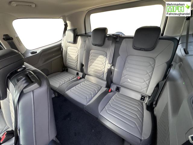 Volkswagen / T7 Caravelle / / / / KR 4x4+MATRIX-LED+NAVI.+ SHZ+KAMERA+ PDC