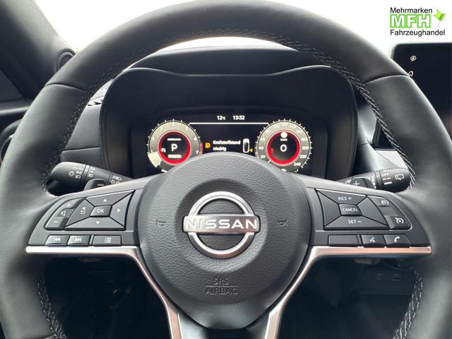 Nissan / Juke / / / / NAVI+KAMERA+SHZ+VOLL-LED+PDC