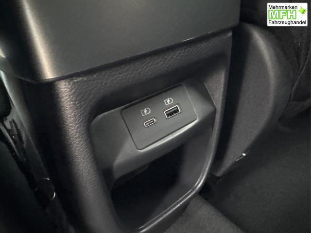 Nissan / Juke / / / / NAVI+KAMERA+SHZ+VOLL-LED+PDC