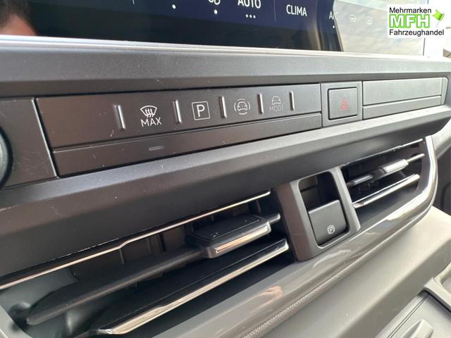 Volkswagen / T7 Caravelle / / / / KR 4x4+MATRIX-LED+NAVI.+ SHZ+KAMERA+ PDC