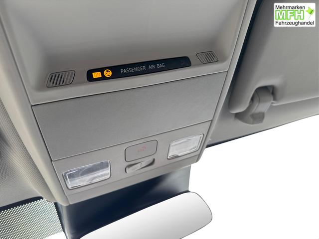 Volkswagen / T7 Caravelle / / / / KR 4x4+MATRIX-LED+NAVI.+ SHZ+KAMERA+ PDC