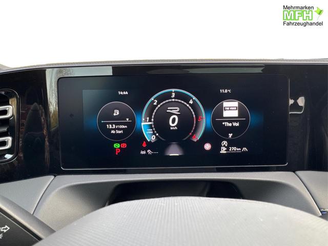 Volkswagen / Tiguan / Schwarz / / / 4x4 AHK+PANO+STANDHZG+20 ALU+eHK