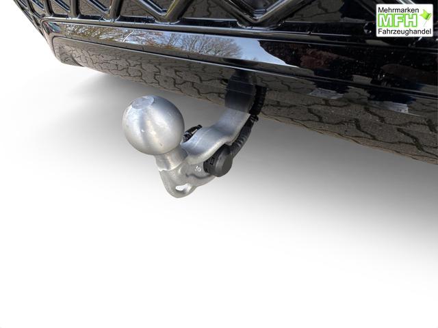 Volkswagen / Tiguan / Schwarz / / / 4x4 AHK+PANO+STANDHZG+20 ALU+eHK