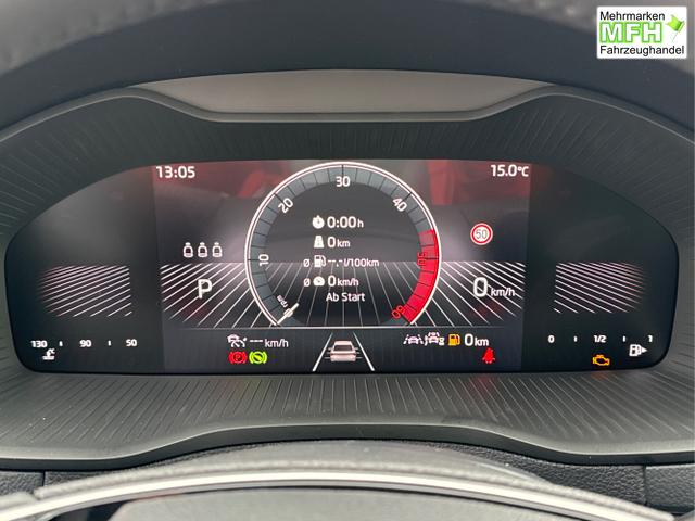 Skoda / Karoq / Schwarz / / / AHK+KAMERA+EL. HECKKL.+SHZ+ACC+KESSY+18''ALU