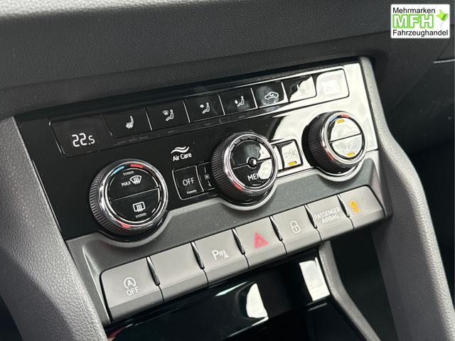 Skoda / Karoq / Schwarz / / / AHK+KAMERA+EL. HECKKL.+SHZ+ACC+KESSY+18''ALU