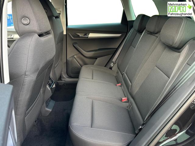 Skoda / Karoq / Schwarz / / / AHK+el.HECKKLAPPE+KAMERA+PDC+KESSY+ACC