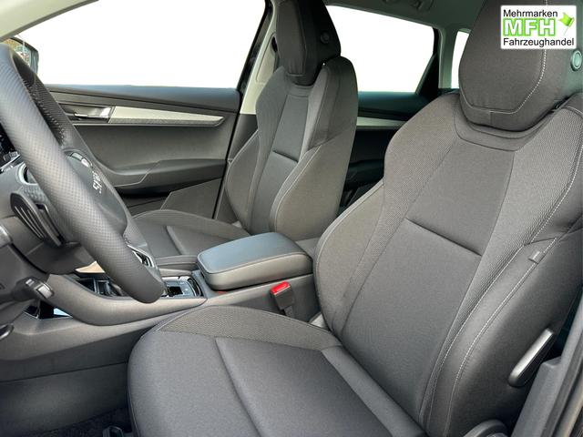 Skoda / Karoq / Schwarz / / / AHK+el.HECKKLAPPE+KAMERA+PDC+KESSY+ACC