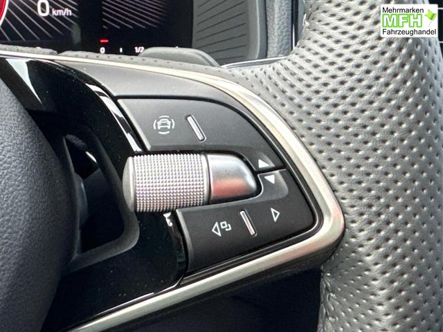 Skoda / Karoq / Schwarz / / / AHK+el.HECKKLAPPE+KAMERA+PDC+KESSY+ACC