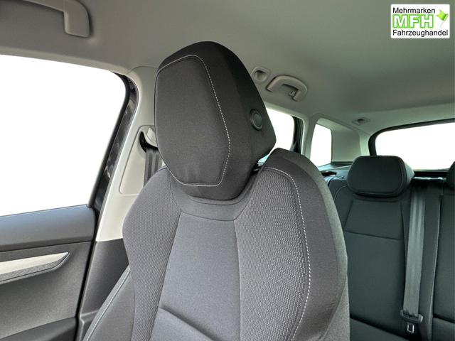 Skoda / Karoq / Schwarz / / / AHK+el.HECKKLAPPE+KAMERA+PDC+KESSY+ACC