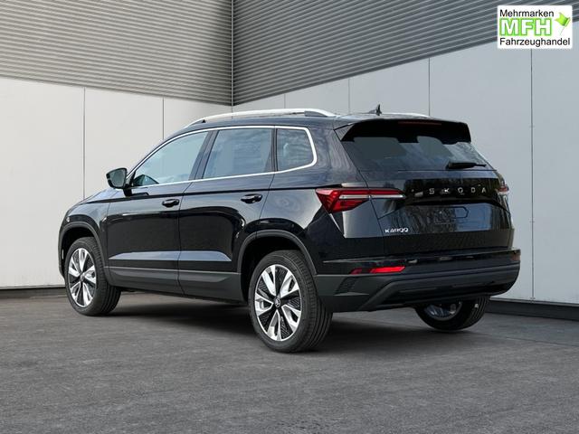 Skoda / Karoq / Schwarz / / / AHK+el.HECKKLAPPE+KAMERA+PDC+KESSY+ACC