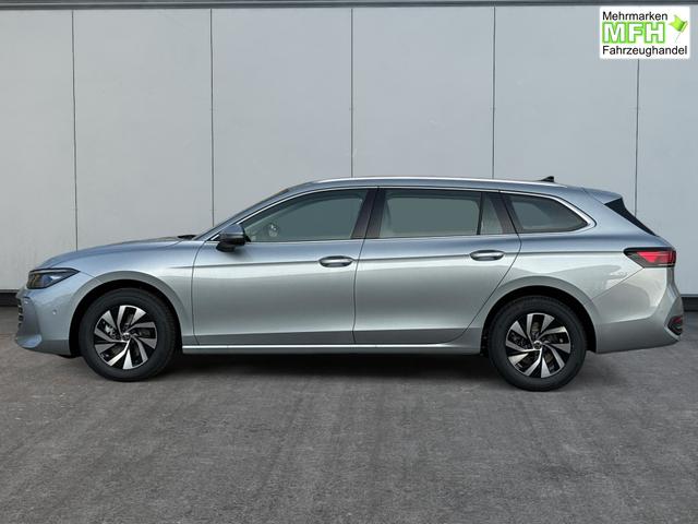 Volkswagen / Passat Variant / Silber / / / DSG+AHK+PANO+NAVI+ACC+KAMERA+LED+MASSAGE