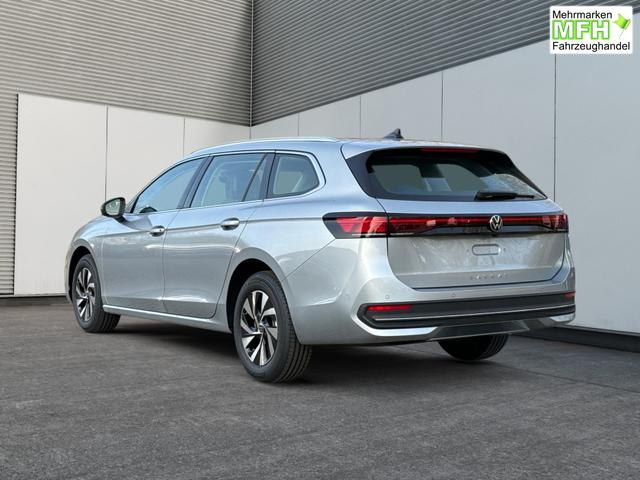 Volkswagen / Passat Variant / Silber / / / DSG+AHK+PANO+NAVI+ACC+KAMERA+LED+MASSAGE