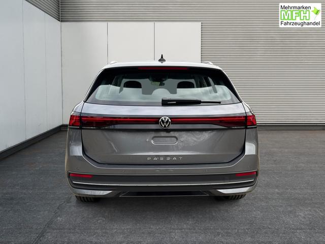 Volkswagen / Passat Variant / Grau / / / DSG+AHK+MASSAGE+NAVI+ACC+KAMERA+LED+17 ALU